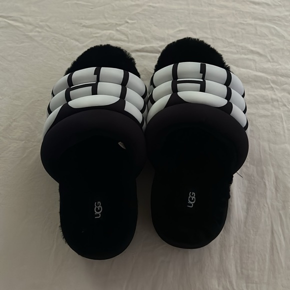 UGG Women Slides - Maxi Slide - Picture 7 of 7